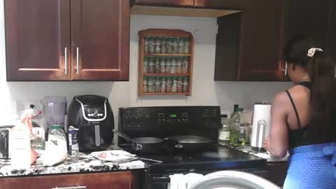 Precious online show from 10.20.25