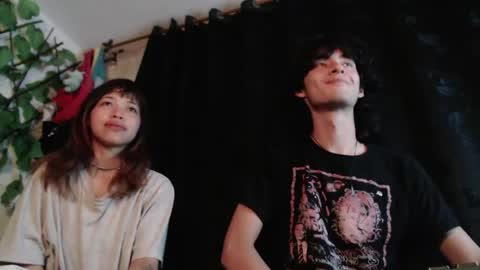 Naomi and Nekorii online show from 04.20.26