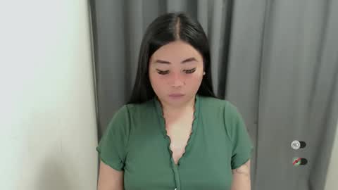 Snapshot of miya_licious chatting on 06.05.26 cassie marie online show from 06.05.26