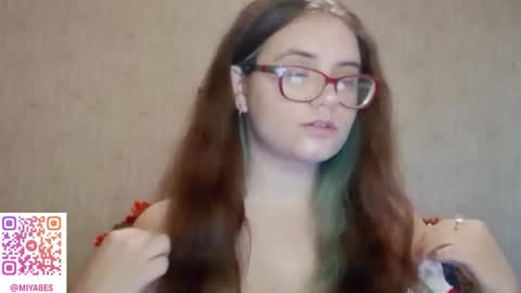 Milana online show from 10.16.25