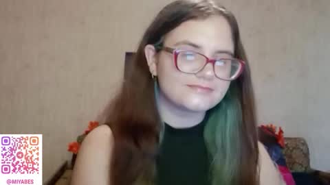 Milana online show from 10.18.25