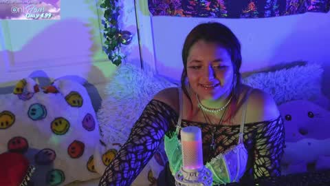 Snapshot of mj_vodkagirls chatting on 01.06.25 Hera Tethra Bathtub stream 20k followers Ask about our custom videos3 online show from 01.06.25