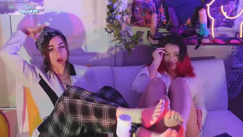 Snapshot of mj_vodkagirls chatting on 01.10.25 Hera Tethra Bathtub stream 20k followers Ask about our custom videos3 online show from 01.10.25