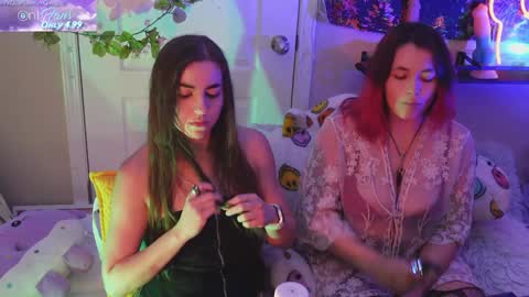 Snapshot of mj_vodkagirls chatting on 01.22.25 Hera Tethra Bathtub stream 20k followers Ask about our custom videos3 online show from 01.22.25