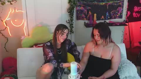 Snapshot of mj_vodkagirls chatting on 03.12.25 Hera Tethra Bathtub stream 20k followers Ask about our custom videos3 online show from 03.12.25