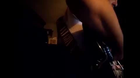 Snapshot of mjmckenz55 chatting on 10.05.25 Daddy720 online show from 10.05.25