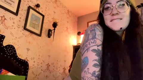 Snapshot of mjr93 chatting on 01.19.25 Ebony Ivory online show from 01.19.25