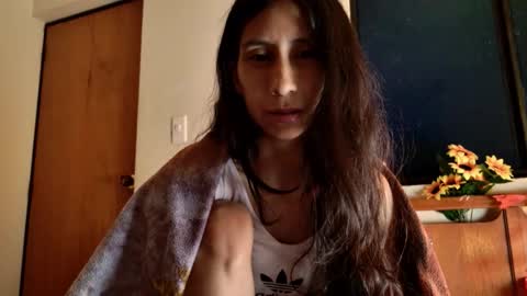 Snapshot of mli739709 chatting on 10.03.25 MoonLipson online show from 10.03.25