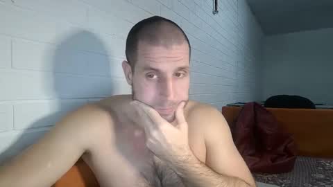 shy athlete online show from 01.06.25