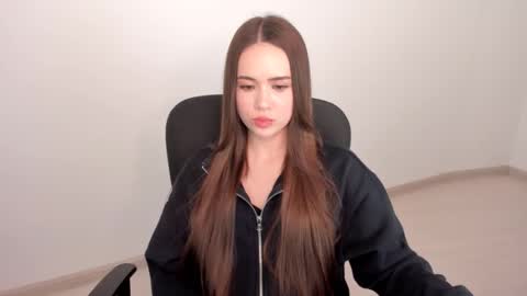 Beata online show from 02.14.25