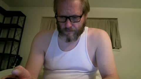 Snapshot of mmmbang chatting on 05.28.26 mmmbang online show from 05.28.26
