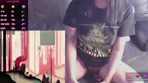 minaDarling online show from 10.05.25