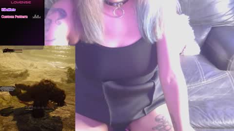 minaDarling online show from 11.19.25