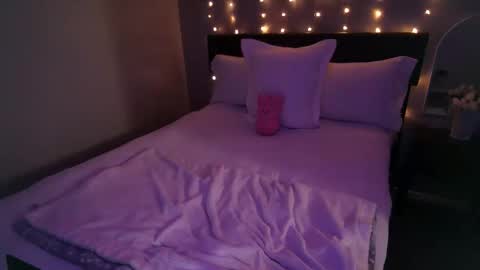 Angel online show from 02.28.26