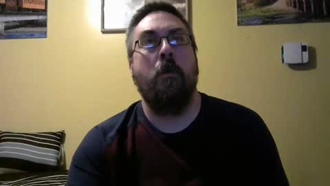 Snapshot of mmr45 chatting on 09.30.25 mmr45 online show from 09.30.25