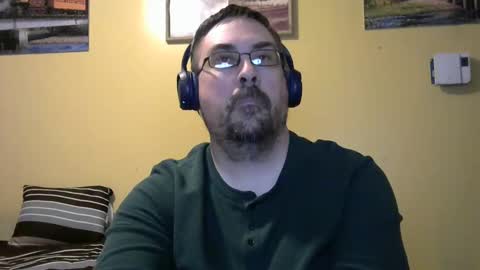 Snapshot of mmr45 chatting on 10.30.25 mmr45 online show from 10.30.25