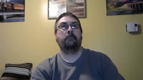 Snapshot of mmr45 chatting on 11.04.25 mmr45 online show from 11.04.25