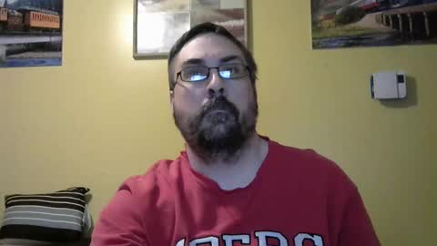 Snapshot of mmr45 chatting on 11.15.25 mmr45 online show from 11.15.25