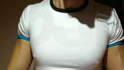 Snapshot of mmuscularman chatting on 10.16.25 mmuscularman online show from 10.16.25