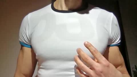 Snapshot of mmuscularman chatting on 11.15.25 mmuscularman online show from 11.15.25