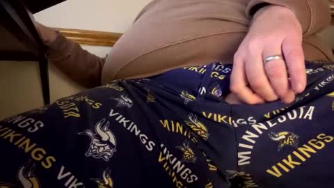 Snapshot of mnguy19726969 chatting on 11.06.25 mnguy19726969 online show from 11.06.25