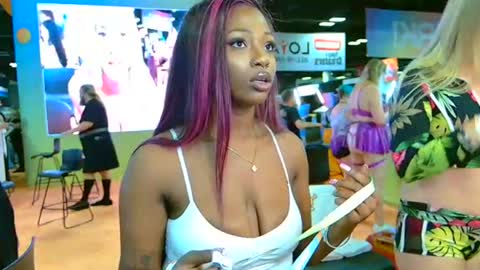 Mocha  BDAY JAN 13  online show from 06.26.26