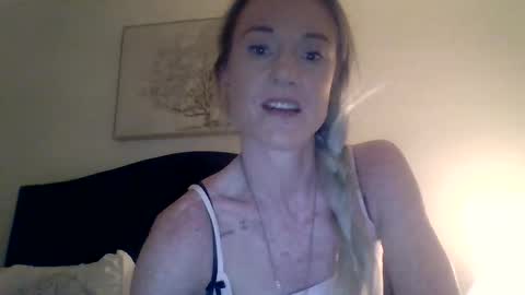 Snapshot of mockingbirds91 chatting on 06.10.26 mockingbirds91 online show from 06.10.26