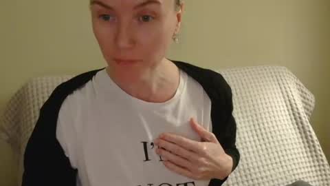 Snapshot of modesta1413 chatting on 02.11.26 Aurora online show from 02.11.26