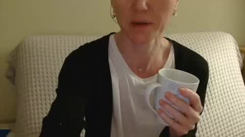 Snapshot of modesta1413 chatting on 02.12.26 Aurora online show from 02.12.26