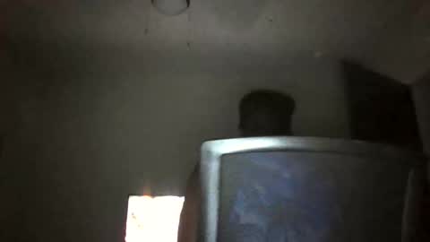 Carluv99 online show from 10.28.25