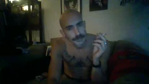 Snapshot of moica84 chatting on 10.25.25 moica84 online show from 10.25.25