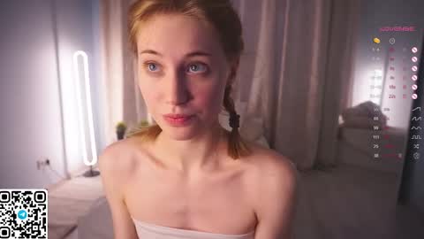Snapshot of moiraalsbrook chatting on 02.17.25 Diana online show from 02.17.25