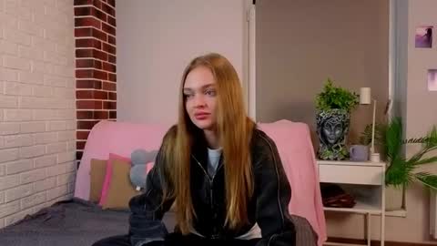 Kylie online show from 09.23.25