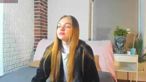 Kylie online show from 09.28.25