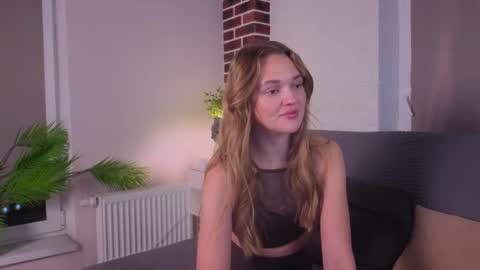 Kylie online show from 11.12.25