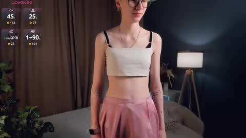 Laura online show from 11.30.25