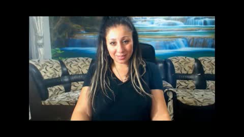 Snapshot of moistmady chatting on 10.10.25 moistmady online show from 10.10.25