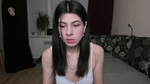 Snapshot of molaganna chatting on 12.29.24 molaganna online show from 12.29.24