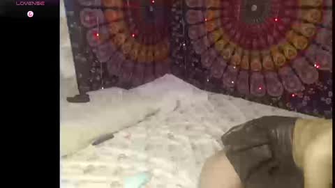 molli3mil3s online show from 09.12.25