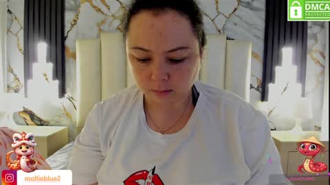 Snapshot of molliebue1 chatting on 01.31.25 Hey Guys Im Mollie online show from 01.31.25