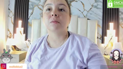 Snapshot of molliebue1 chatting on 02.05.25 Hey Guys Im Mollie online show from 02.05.25