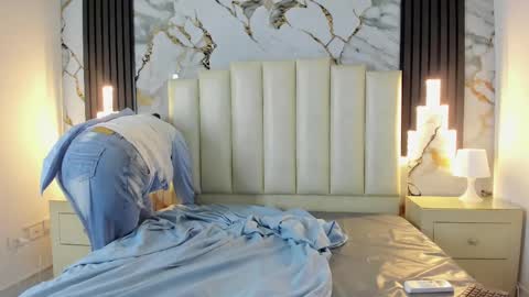 Snapshot of molliebue1 chatting on 02.12.25 Hey Guys Im Mollie online show from 02.12.25