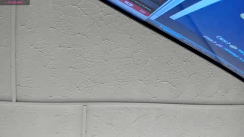 Snapshot of molliebue1 chatting on 09.25.25 Hey Guys Im Mollie online show from 09.25.25