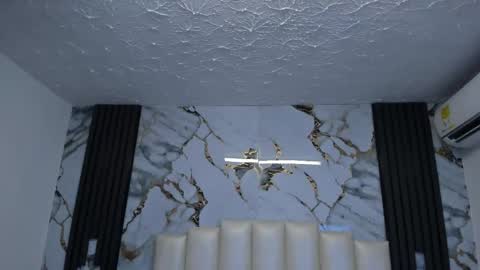 Hey Guys  Im Mollie online show from 04.21.26