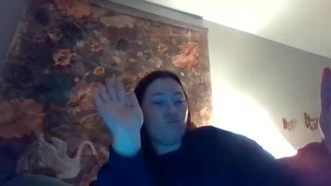 Snapshot of mollsballs123 chatting on 10.26.25 mollsballs123 online show from 10.26.25