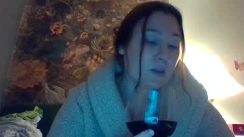 Snapshot of mollsballs123 chatting on 11.02.25 mollsballs123 online show from 11.02.25