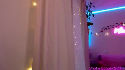    online show from 12.05.25