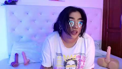 molly_curvyhot online show from 11.20.25