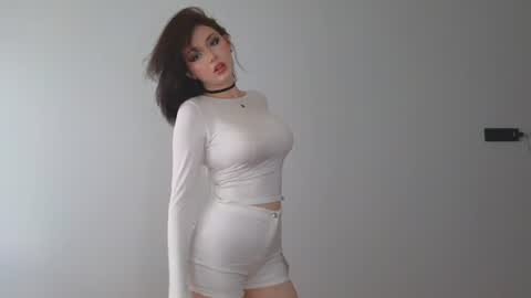 molly_millerr online show from 06.15.26