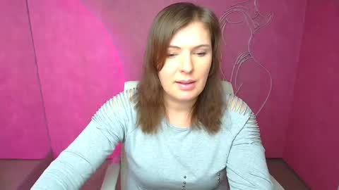 Snapshot of molly_mis chatting on 02.09.25 Molly online show from 02.09.25